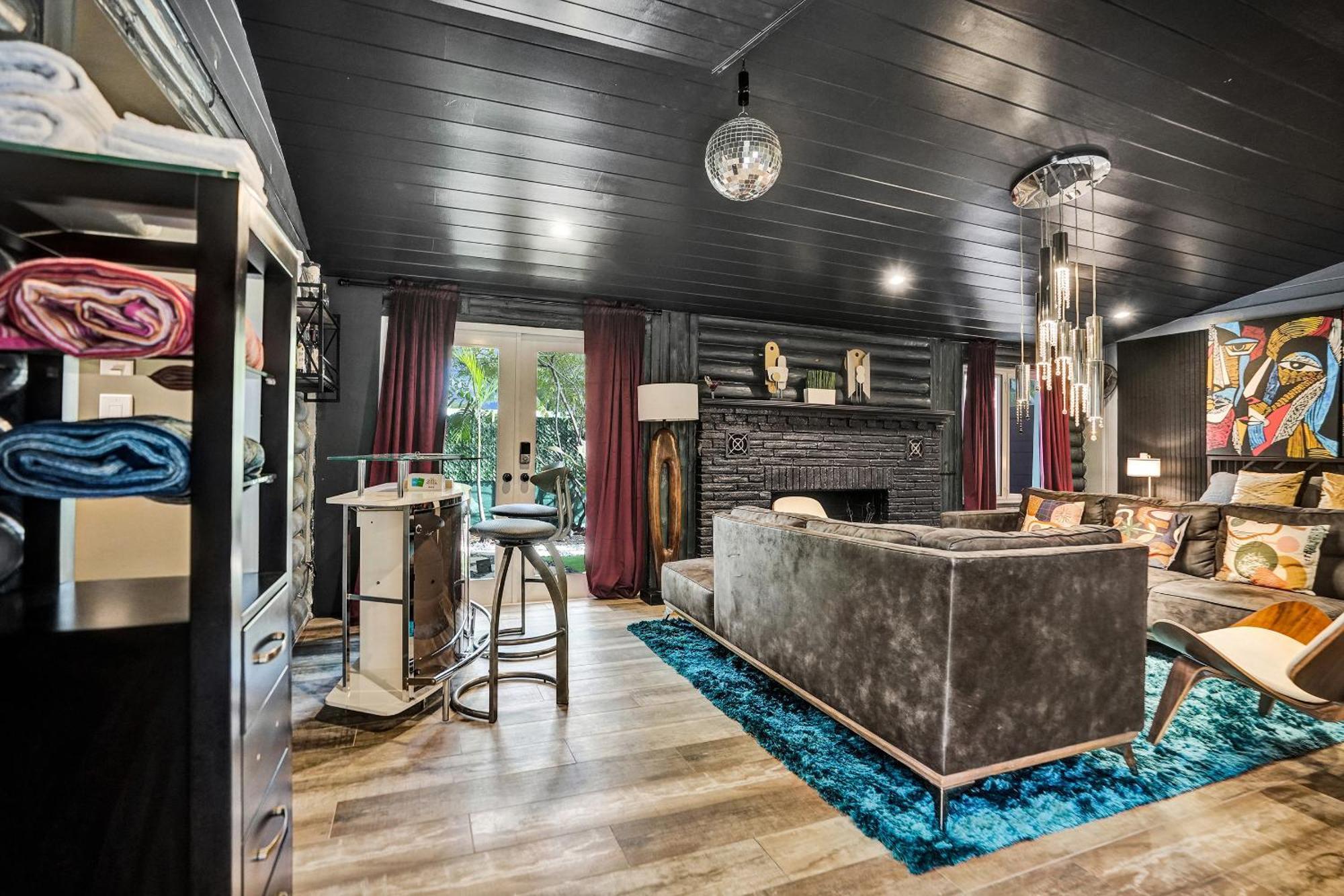 Kiki Grand Suite - Men'S Clothing Optional Guest Houses Fort Lauderdale Exterior photo