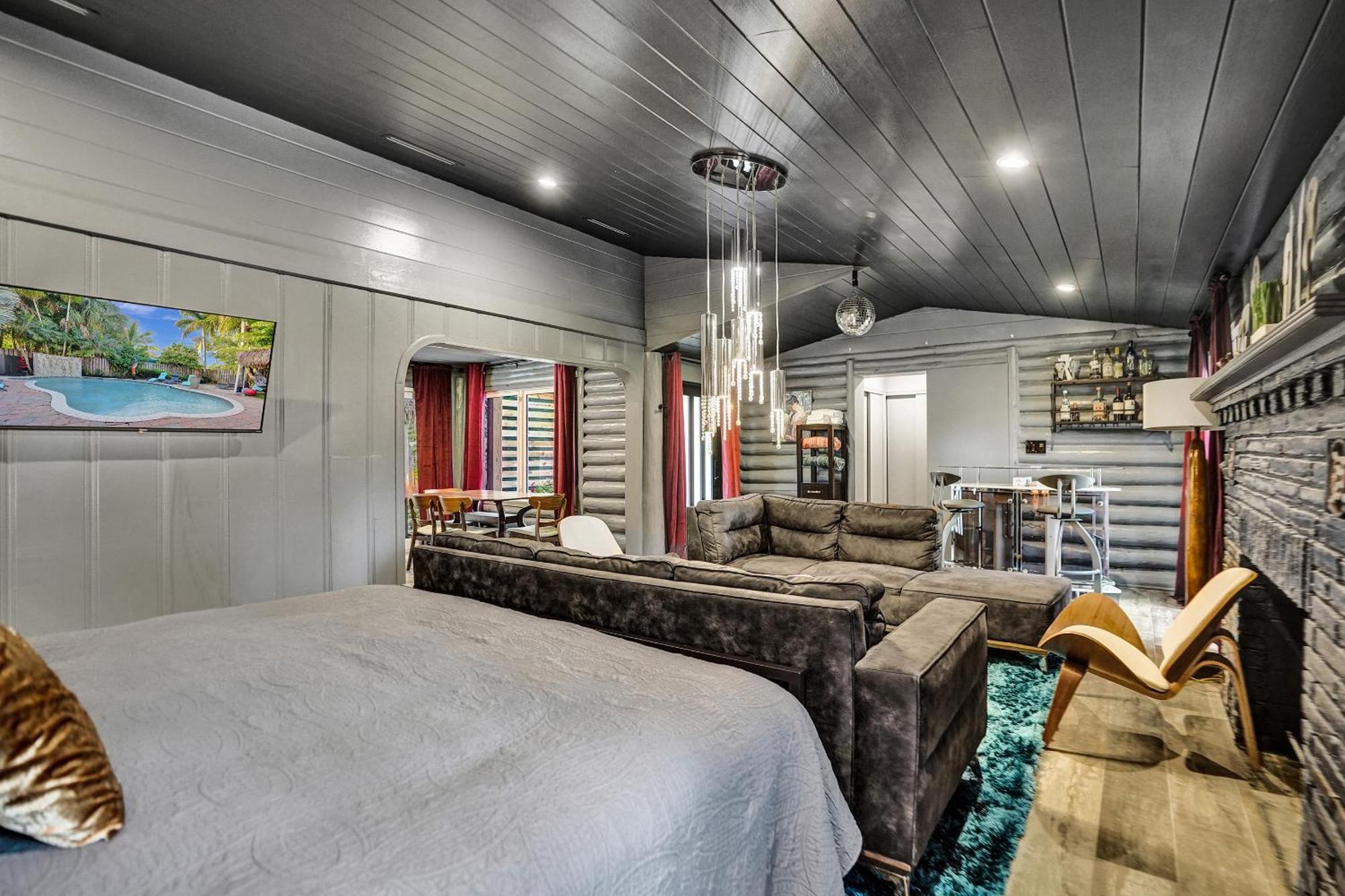 Kiki Grand Suite - Men'S Clothing Optional Guest Houses Fort Lauderdale Exterior photo